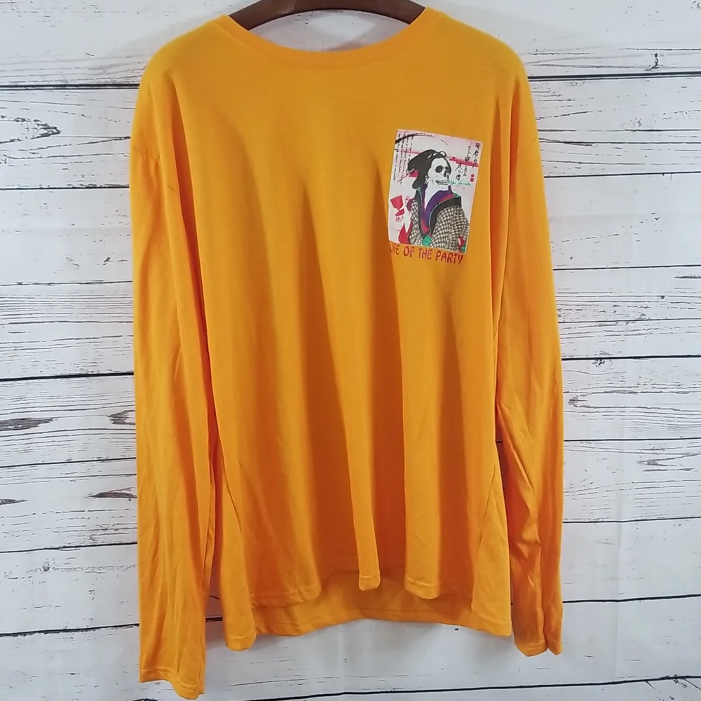 New 2X Graphic tee - Picture 6 of 8